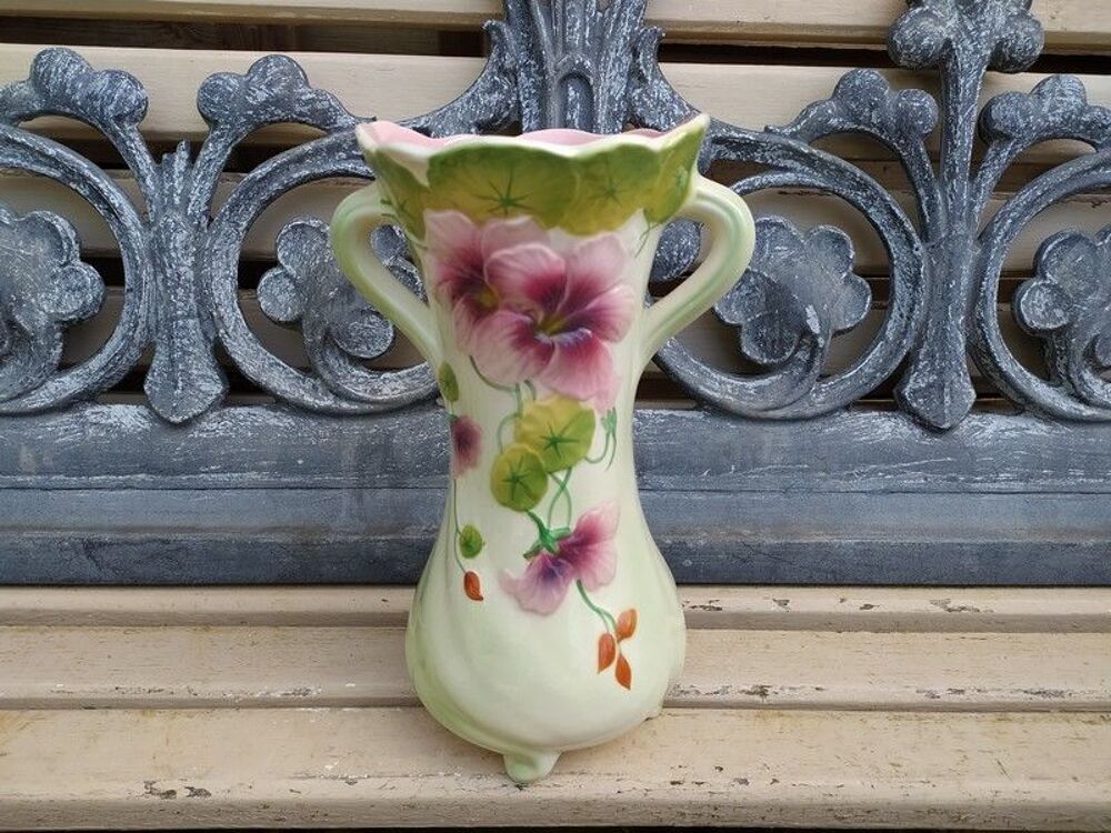 Vase Fa&iuml;ence Saint-Cl&eacute;ment Capucines Style Art Nouveau Décoration