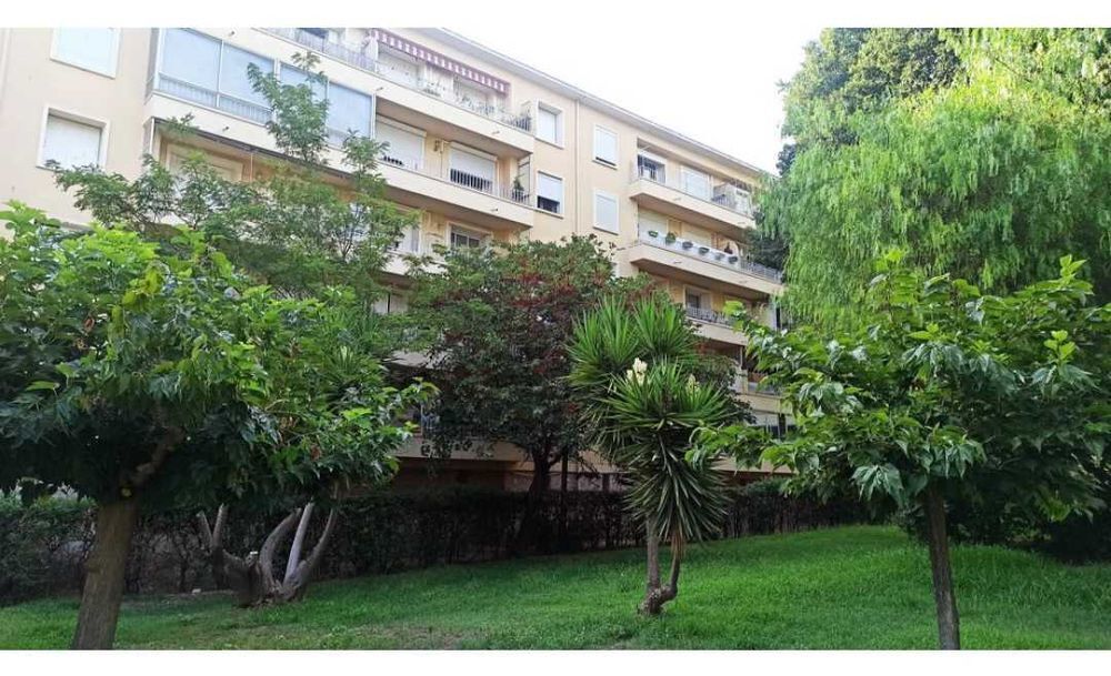 Appartement 4 pièces 73 m² · à Toulon · 73 m² · 235 000 €