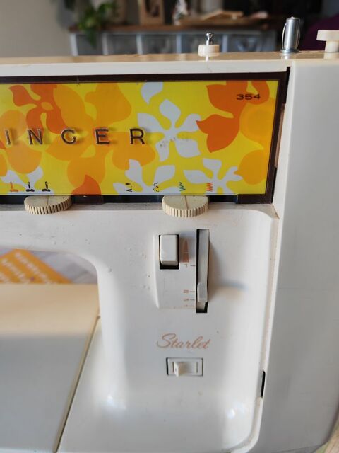 Machine � coudre SINGER -STARLET - Zig-Zag 150 Oullins (69)