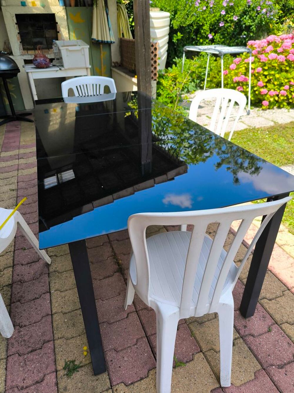 table de jardin en verre et aluminium Jardin