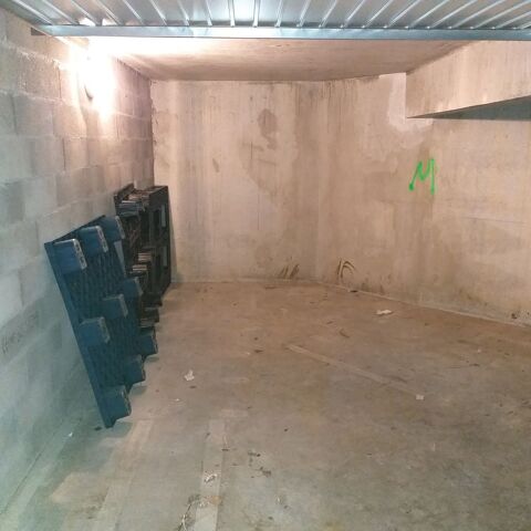  Parking / Garage  louer 19 m