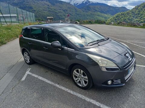 Peugeot 5008 2.0 HDi 150ch FAP BVM6 Edition Lancement