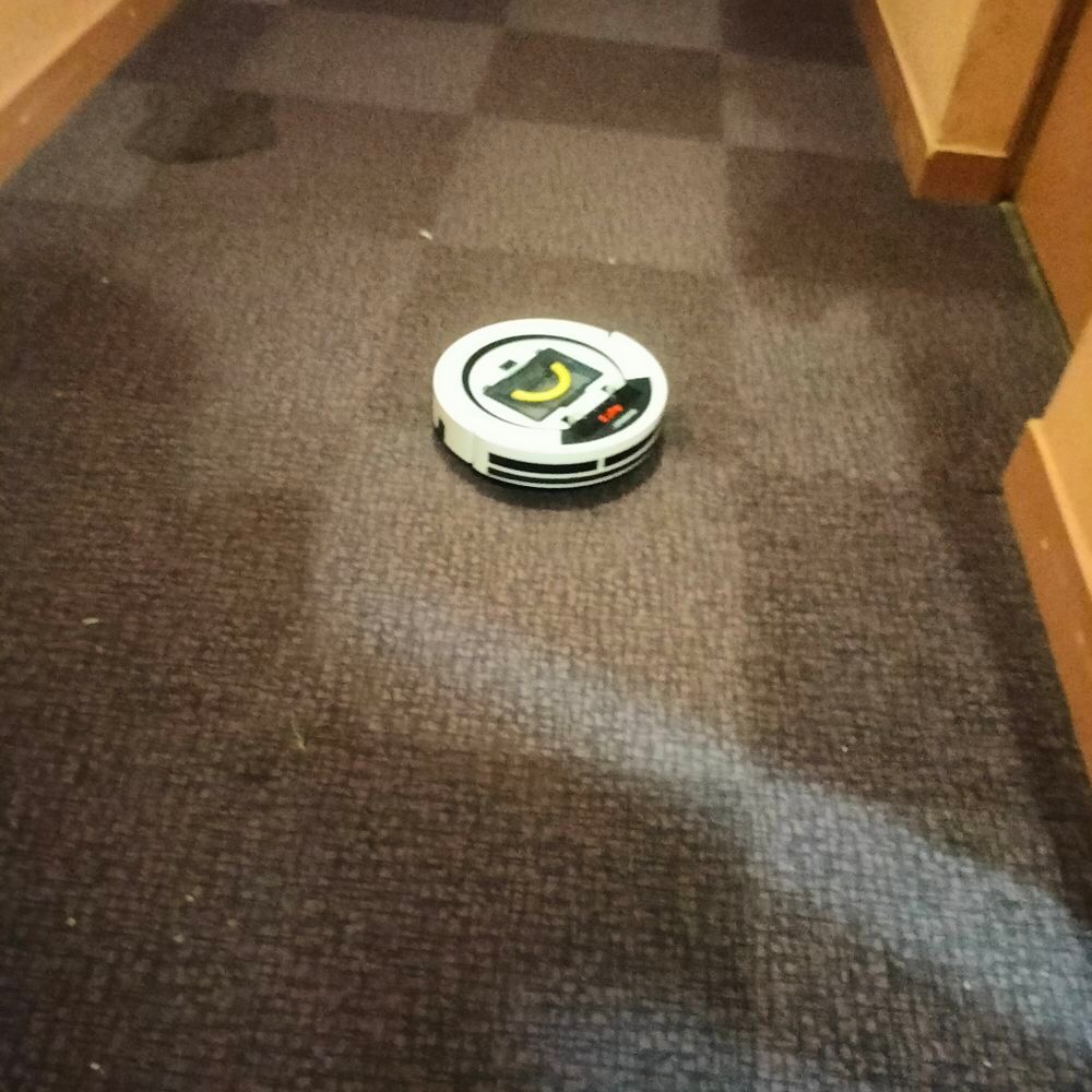 Aspirateur robot silver crest sans la t&eacute;l&eacute;commande Neuf Electroménager