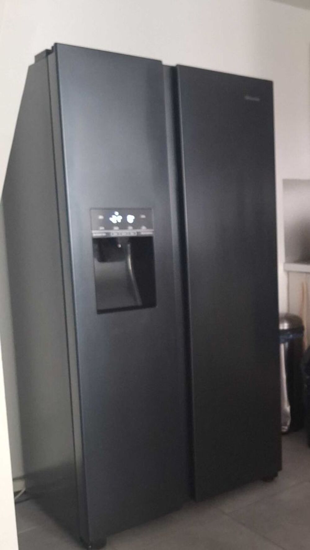 frigo am&eacute;ricain Hisense encore sous garantie Electroménager