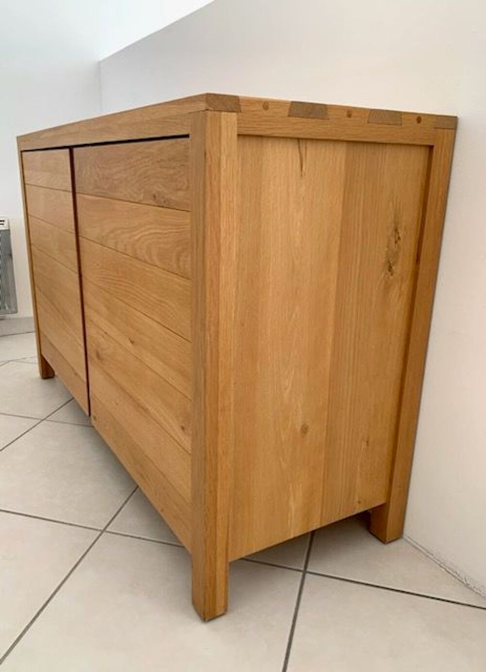 Beau buffet &agrave; deux portes style contemporain Meubles