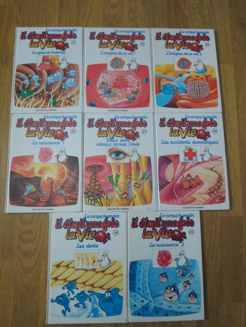 lot de 8 albums , il &eacute;tait une fois la vie . 