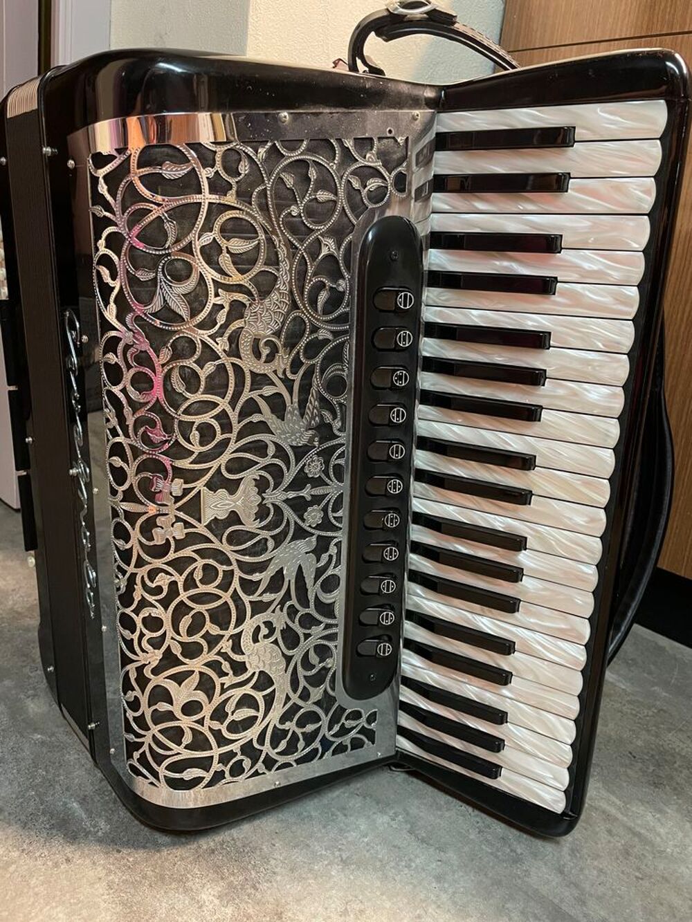 accord&eacute;on piano Cavagnolo Instruments de musique