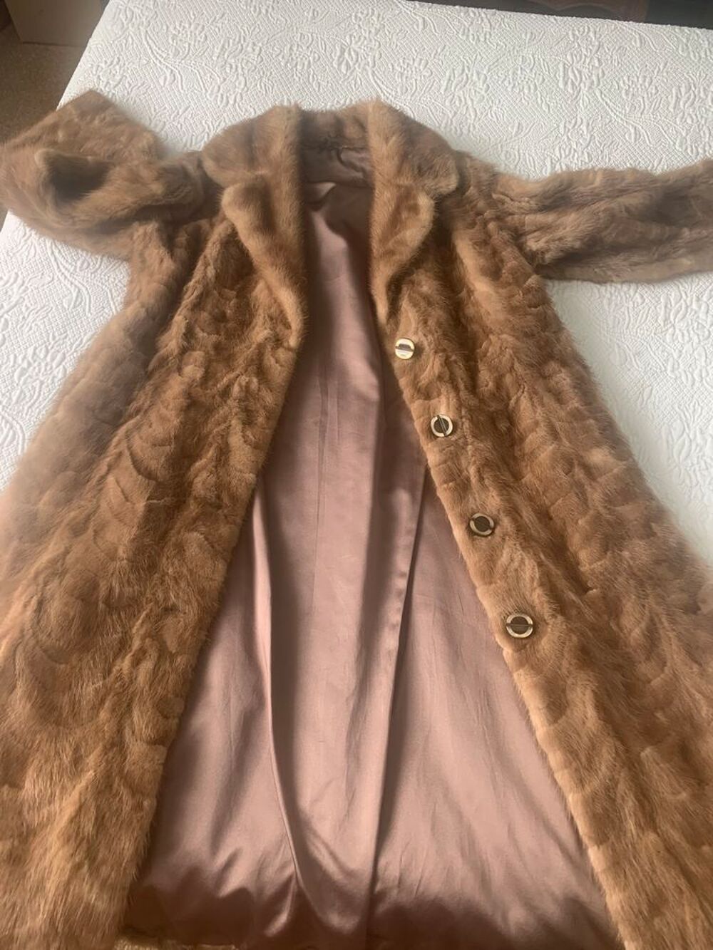 Tres beau manteau de vison Vêtements