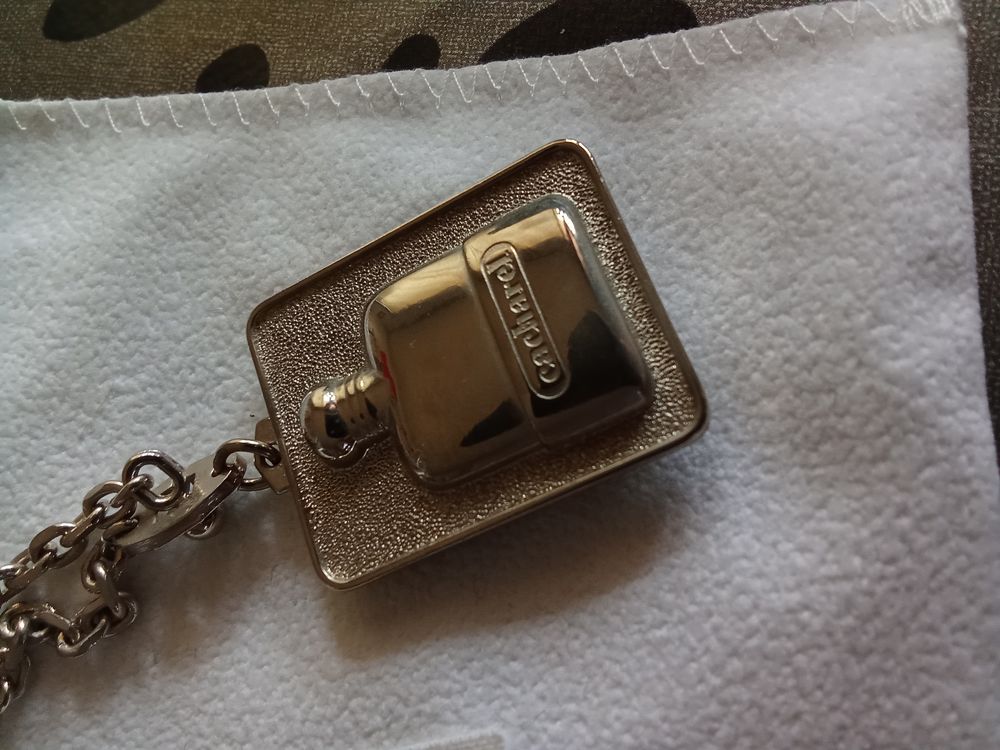Porte-cl&eacute; " Cacharel" 
