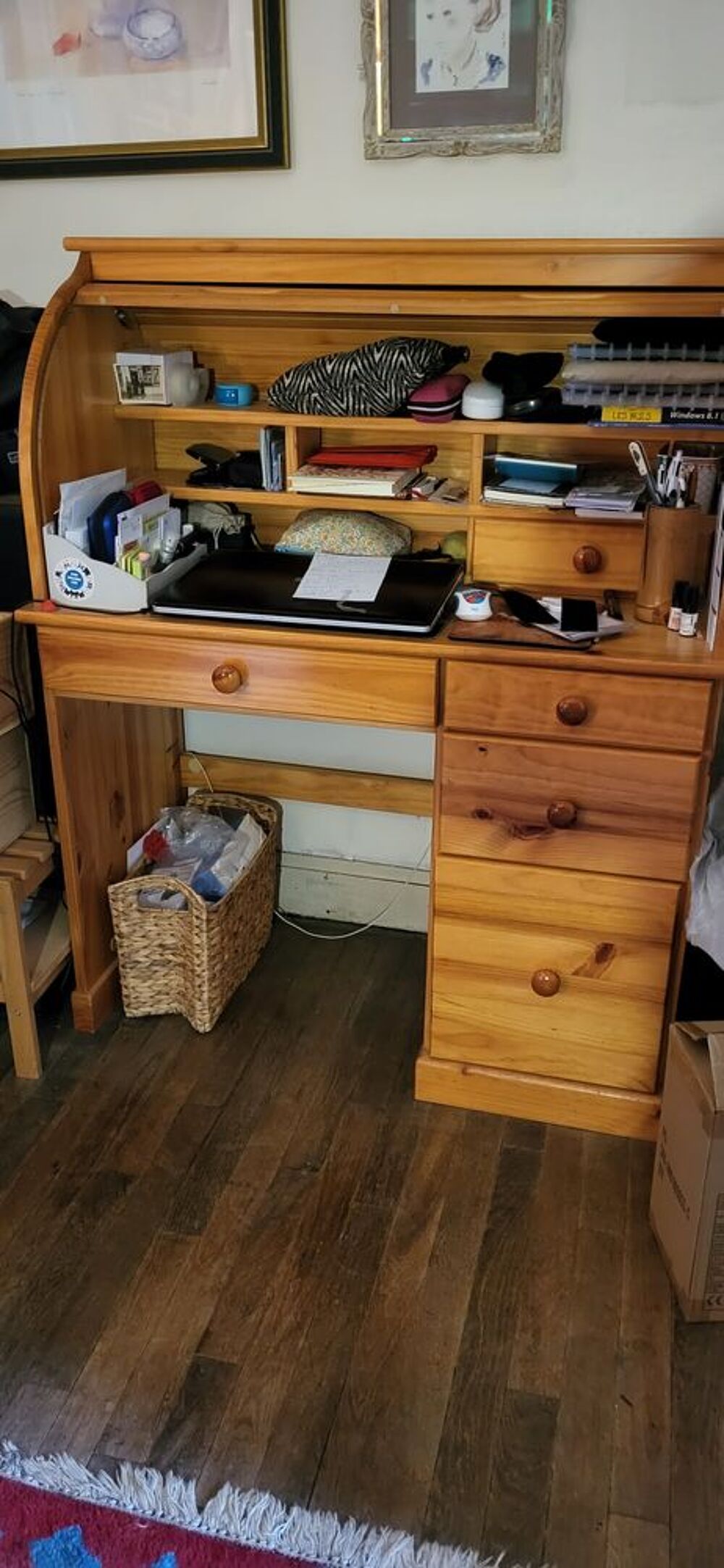 Bureau en pin pouvant se fermer Meubles