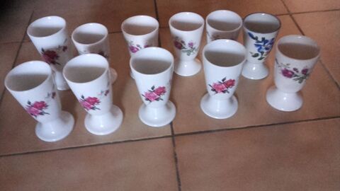 lot de 11 mazagrans 10 Sept�mes-les-Vallons (13)