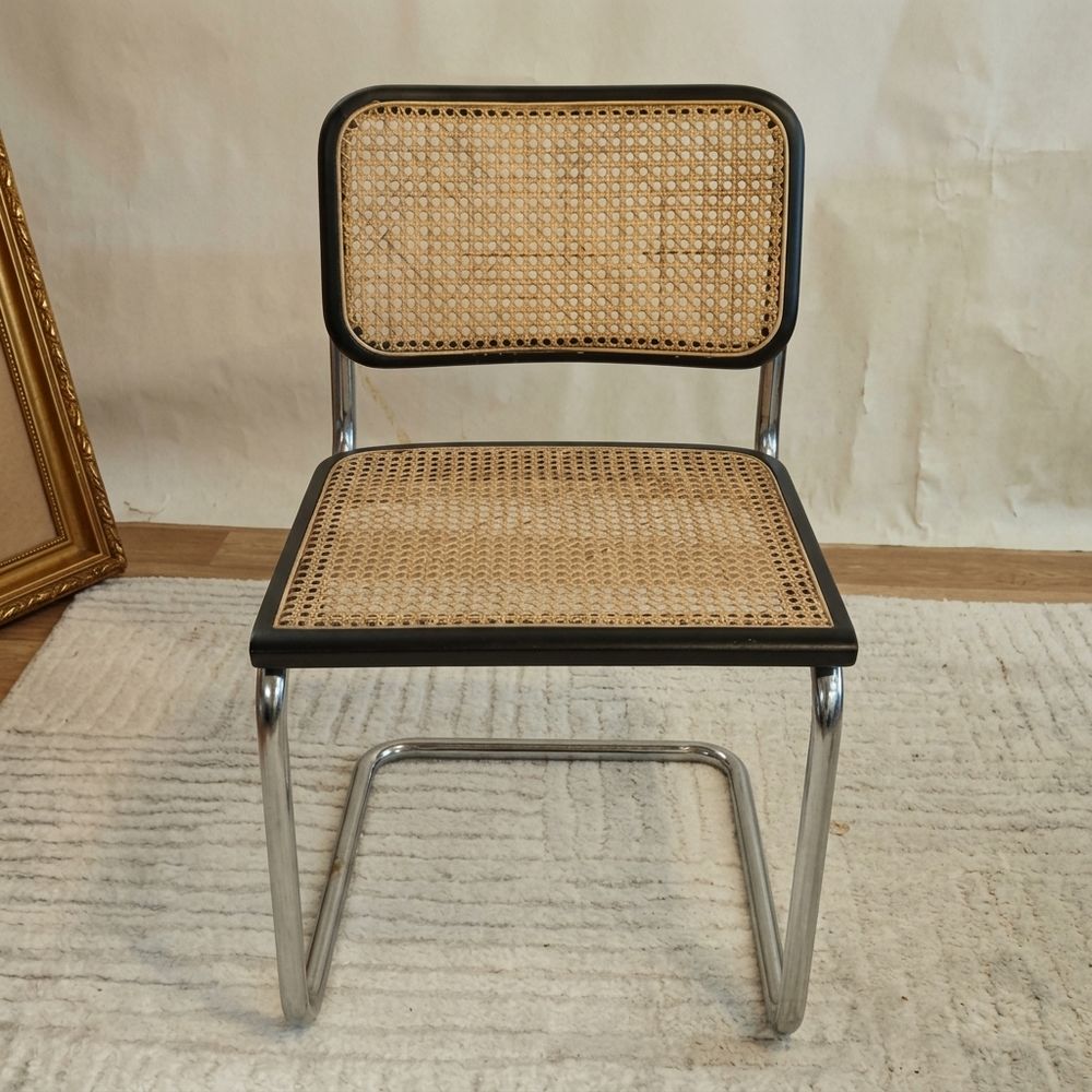 Chaise Cesca B32 noire de Marcel Breuer, Italie Meubles