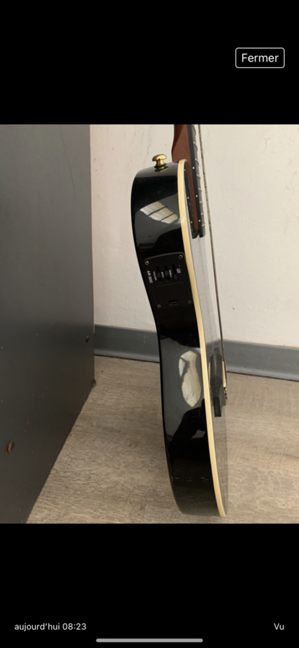 Guitare electro acoustiwue &agrave; vendre Instruments de musique