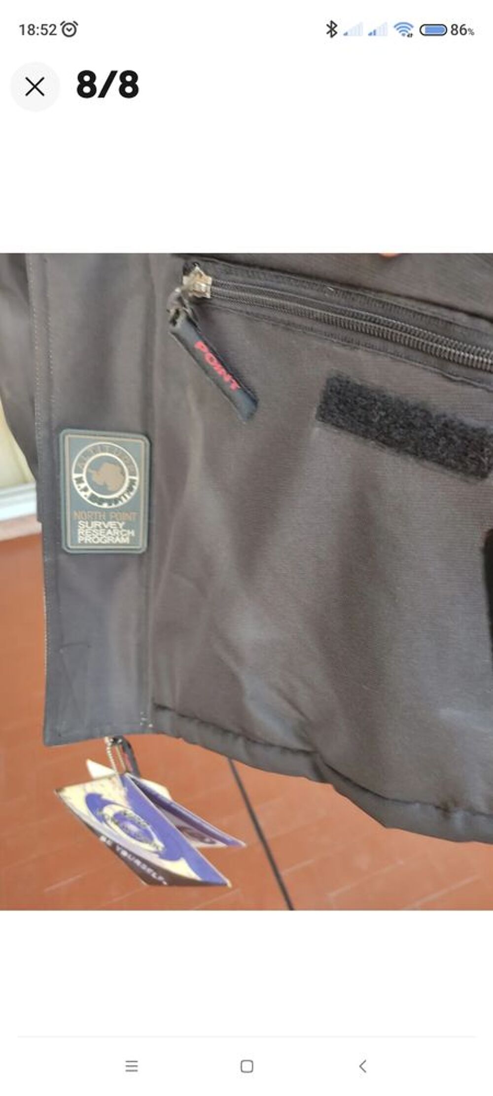 Parka coupe-vent
Taille L 
Vêtements