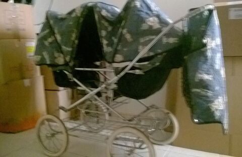 Poussettes doubles occasion dans la Dr me 26 annonces achat et