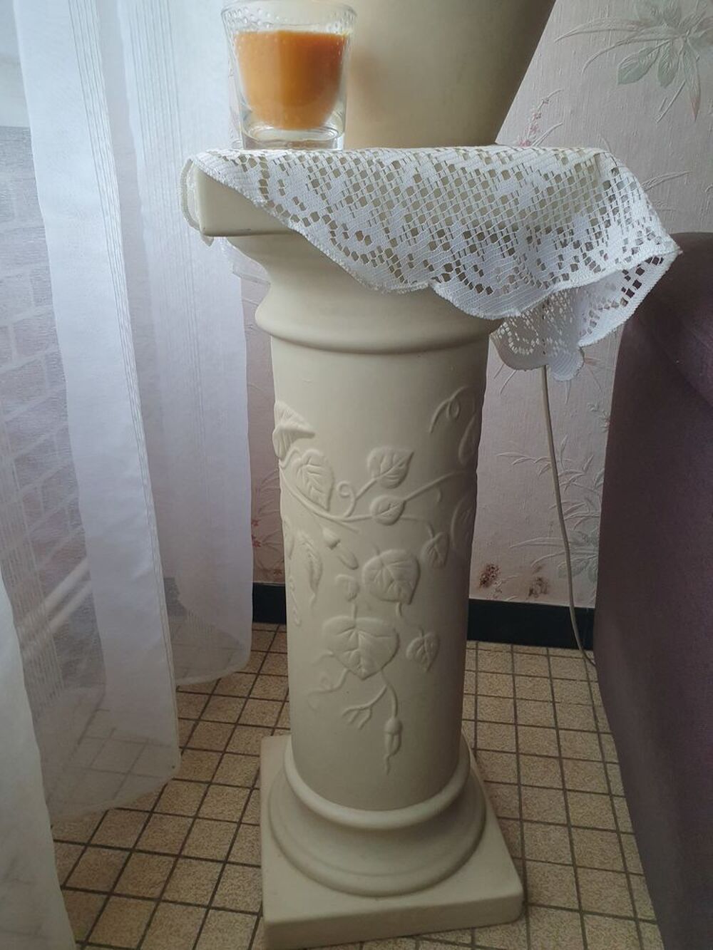 Lampe et colonne Décoration