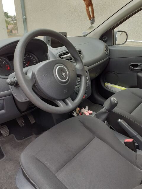Renault Clio III 1.2 16V 75 Alizé 2013 occasion Bagneux 49400