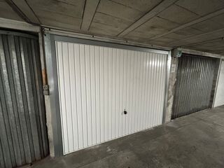  Parking / Garage � vendre 