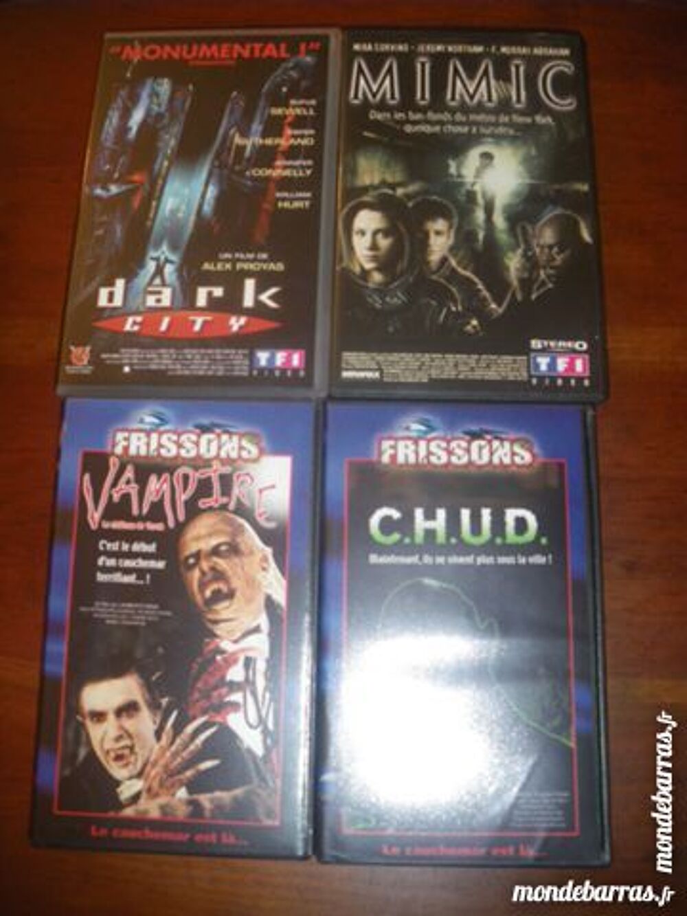 Lot de 4 cassettes "Frissons/Fantastique" (48) DVD et blu-ray