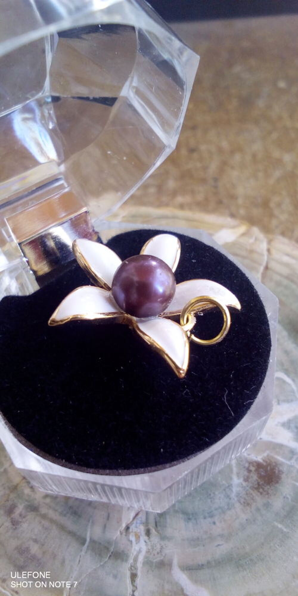 pendentif fleur perle de tahiti Bijoux et montres