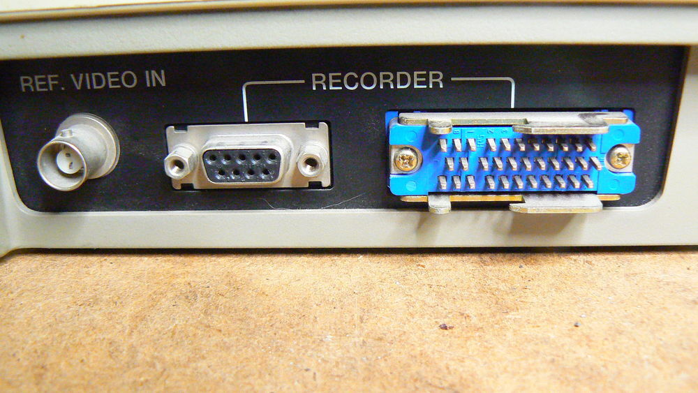 Sony RM-450CE montage video Annees '80, '90 Consoles et jeux vidéos