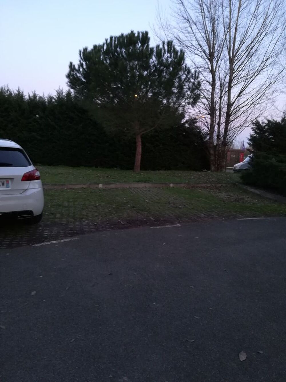 Location Parking/Garage place de parking au sein d'une résidence sécurisée Toulouse