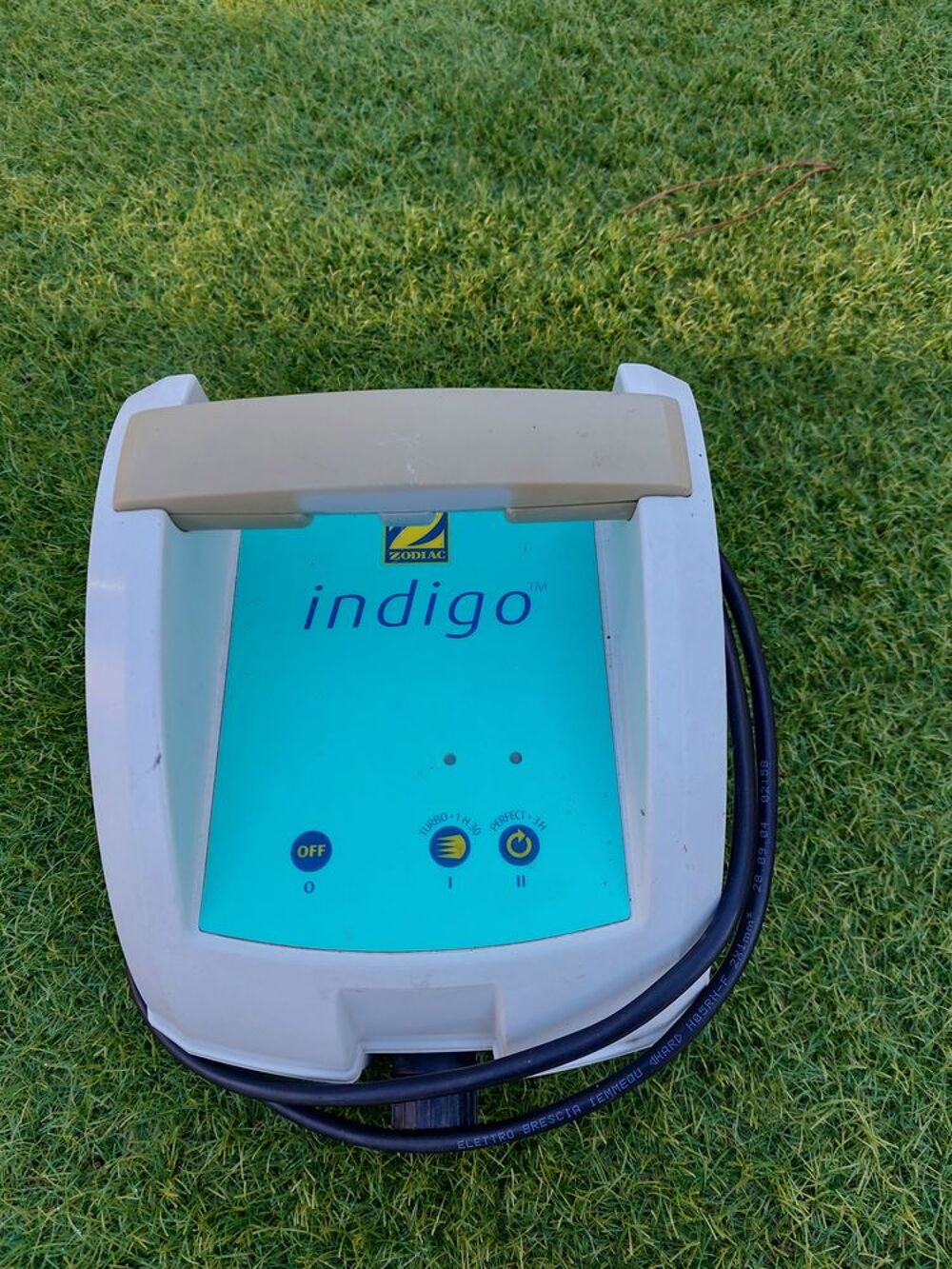 Bo&icirc;tier de commande pour robot de piscine Zodiac indigo Jardin
