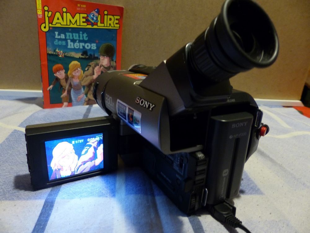 Cam&eacute;scope SONY CCD-TRV46E Vid&eacute;o8 HI8 PAL Photos/Video/TV