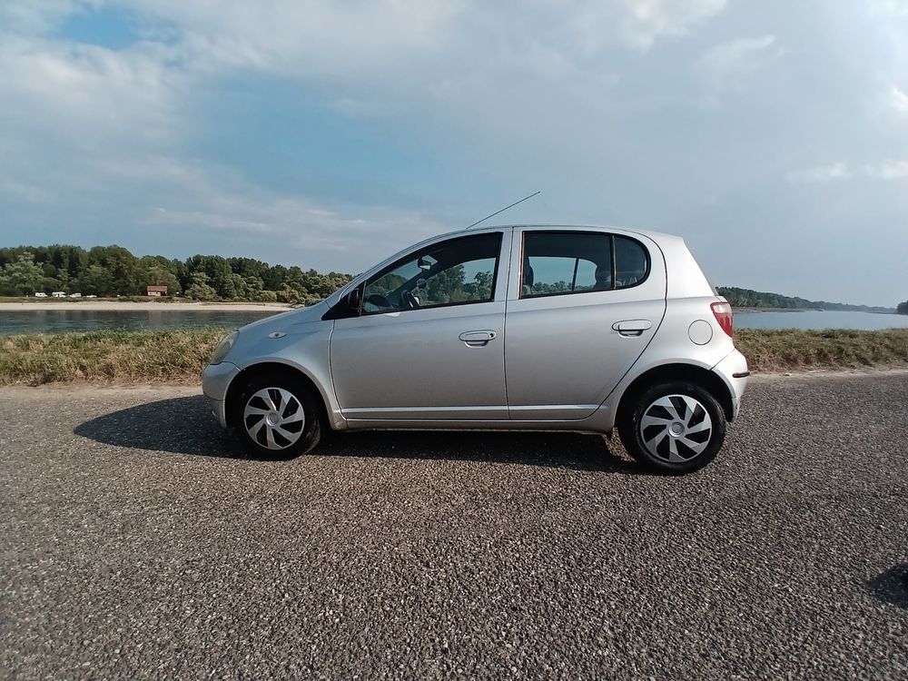 Yaris 1.3i Linea Sol 2001 occasion 67630 Lauterbourg