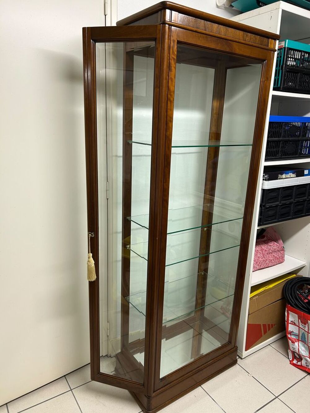 Vitrine Meubles Richelieu en merisier massif Meubles