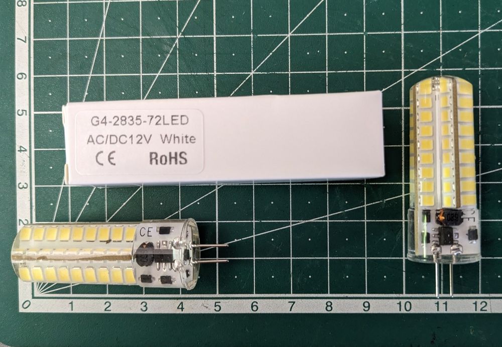 2 Ampoules &agrave; led G4 a 72 leds Neuve jamais utilis&eacute;.
Frais de Bricolage