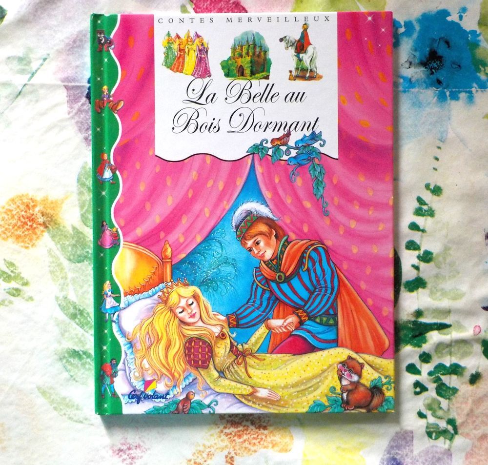 3 CONTES MERVEILLEUX BLANCHE-NEIGE CENDRILLON LA BELLE AU BO Livres et BD