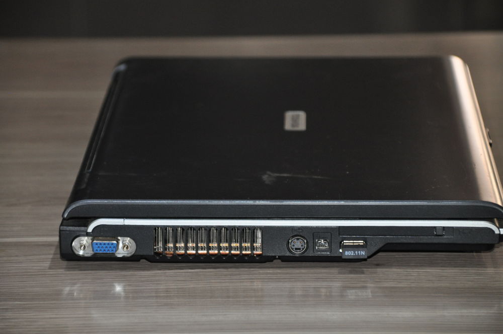 Toshiba Satellite M70-226 de 15,4 pouces Matériel informatique