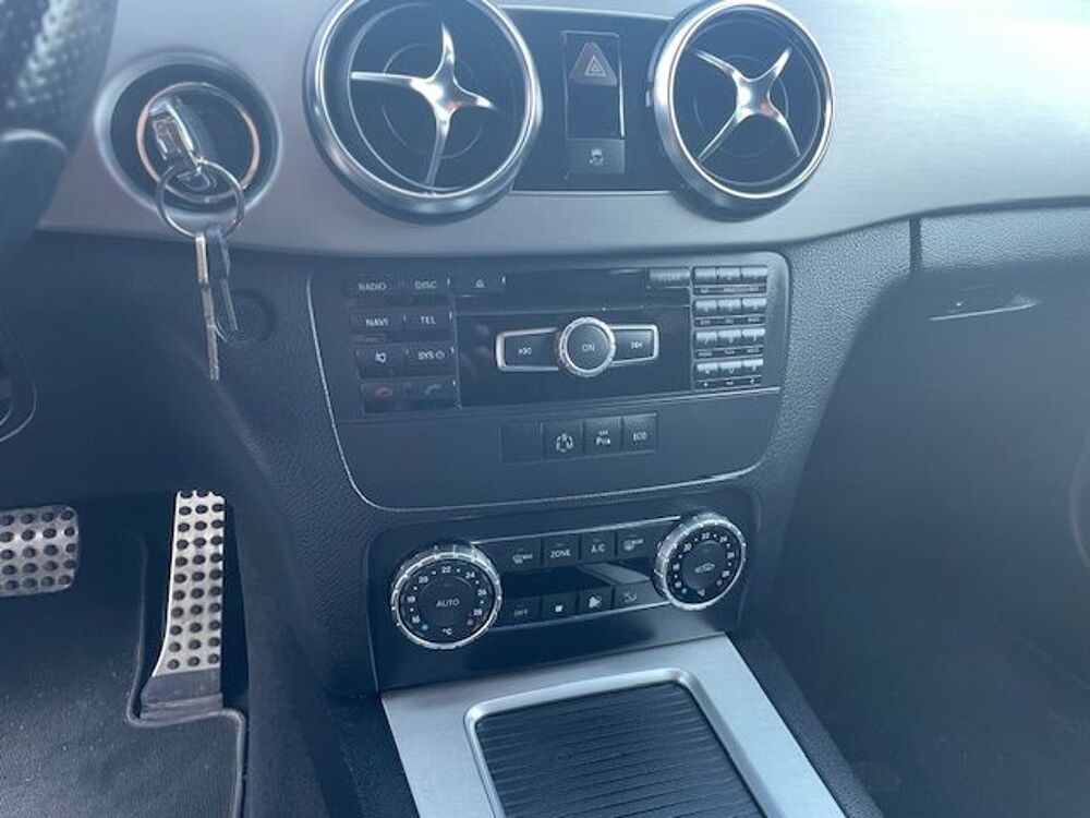 Classe GLK Pack AMG 2.2 CDI 170 4Matic Bo&icirc;te Auto 7 rapports 2014 occasion 74950 Scionzier