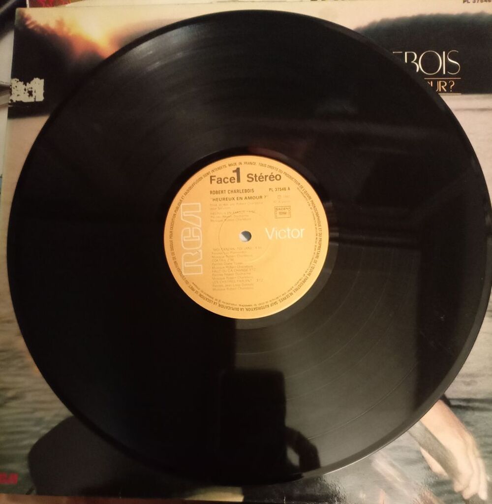 ROBERT CHARLEBOIS / DISQUE VYNIL 33 TOURS CD et vinyles