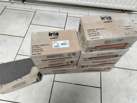 Carrelage gris - Grès cérame - 20*33,3 cm Lys-lez-Lannoy (59)