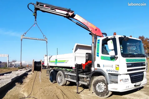 Camion grue avec chauffeur à Paris 0 75001 Paris
