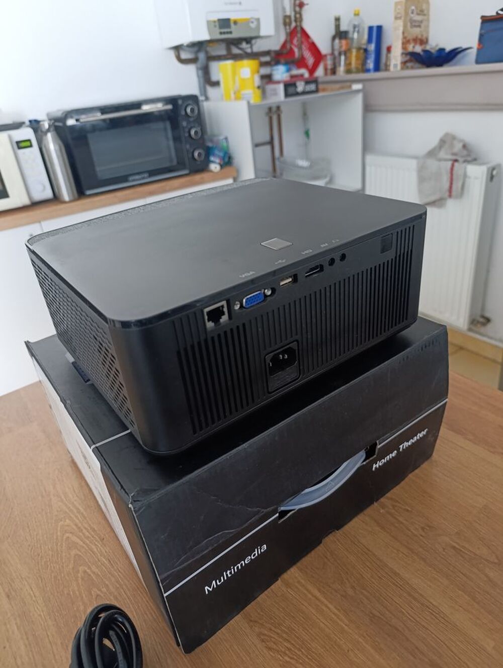 Vid&eacute;o projecteur 4k Maroquinerie