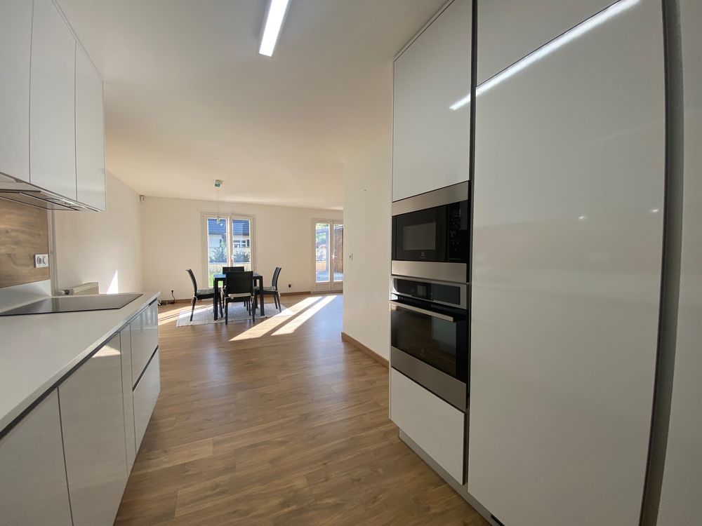 Vente Villa MAISON INDIVIDUELLE A VENDRE à GEX, Pays de Gex Gex