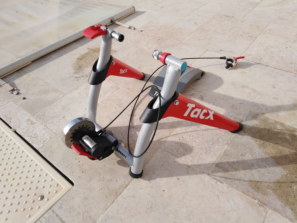 Home trainer Sports