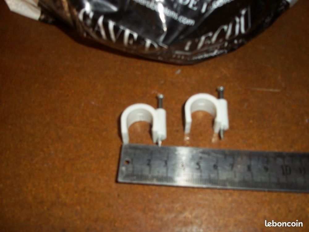 PONTETS EN PVC Bricolage