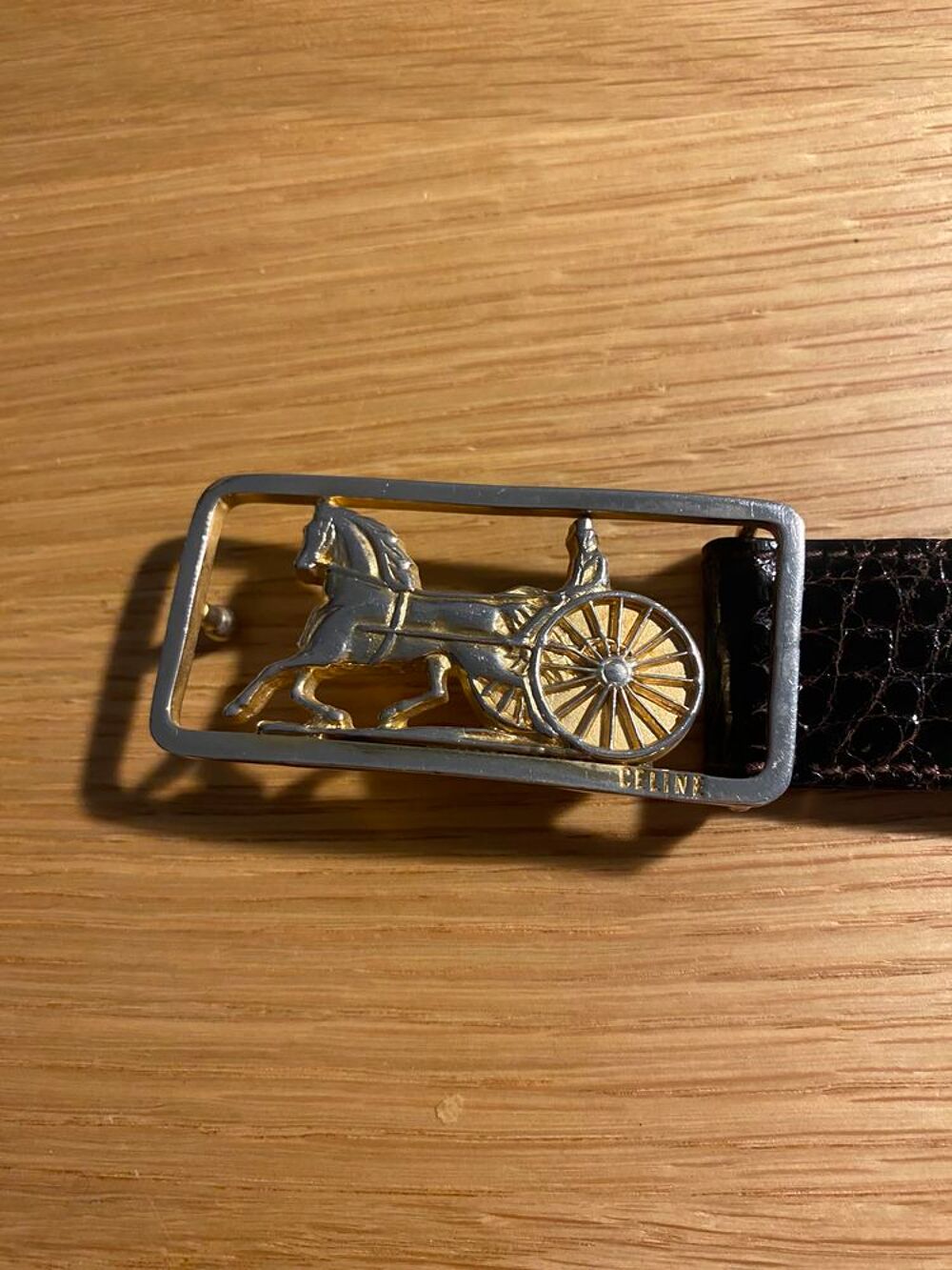 CEINTURE CELINE VINTAGE TRIOMPHE EN CROCO MARRON Maroquinerie