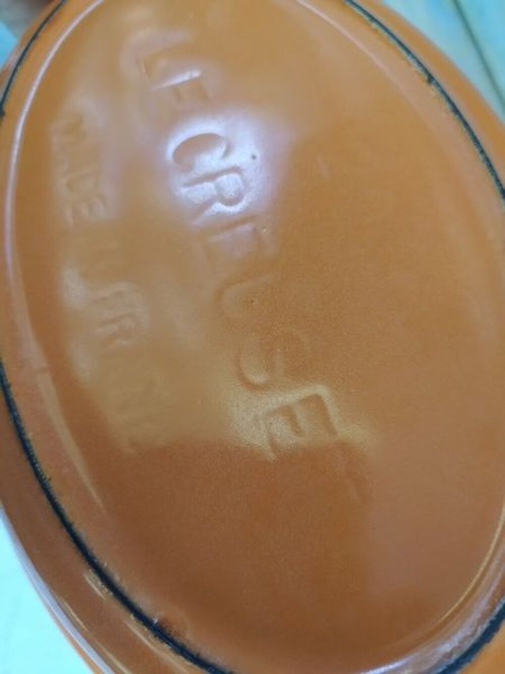 Petit Plat Ovale en Fonte Le Creuset 
Décoration