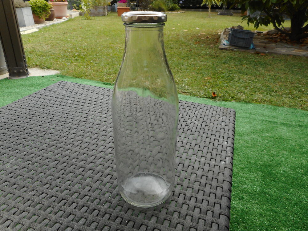 LOTS DE 20 BOUTEILLES VERRE TRANSPARENTES DE 1L Electroménager