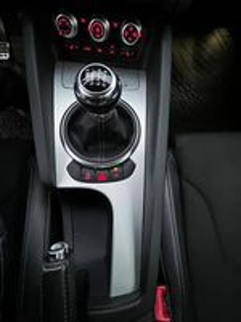 TT Coup&eacute; 1.8 TFSI 160 S line 2012 occasion 58120 Ch&acirc;teau-Chinon Ville