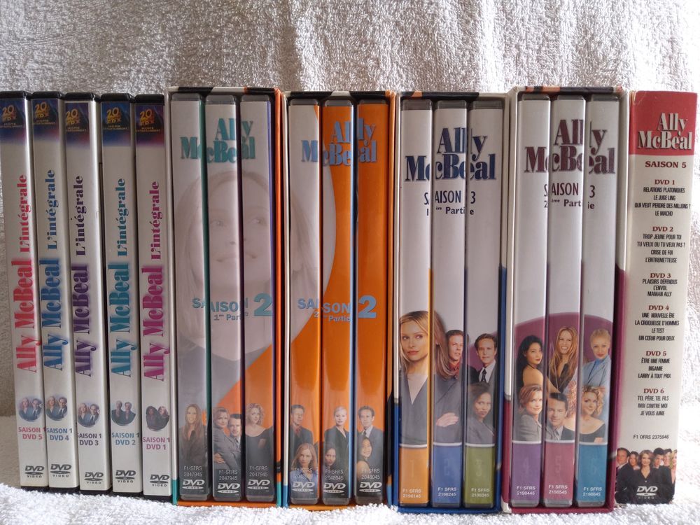 ALLY MC BEAL saison 1 - 2 - 3 et 5 en DVD DVD et blu-ray