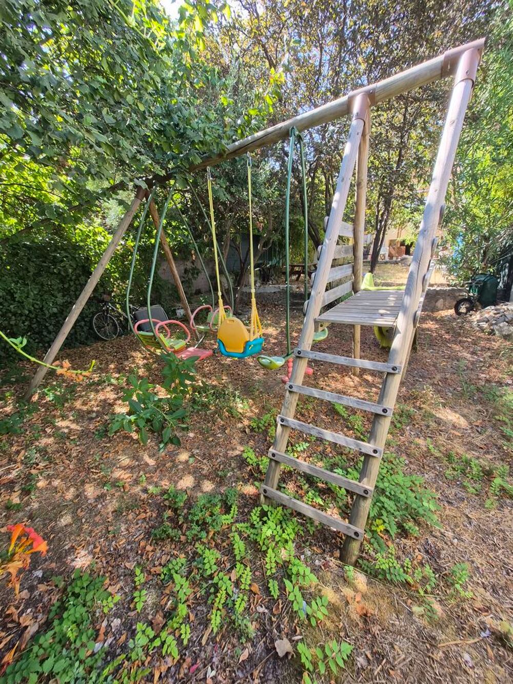 Balan&ccedil;oire toboggan Jardin