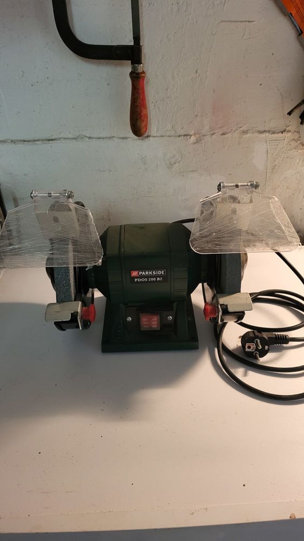 touret &agrave; meuler neuf Bricolage