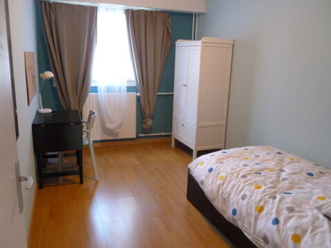  Appartement � louer 4 pi�ces 81 m�