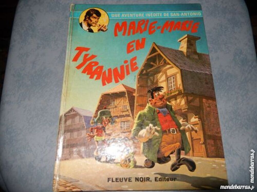 Lot de 3 Livres et bandes dessin&eacute;es Livres et BD
